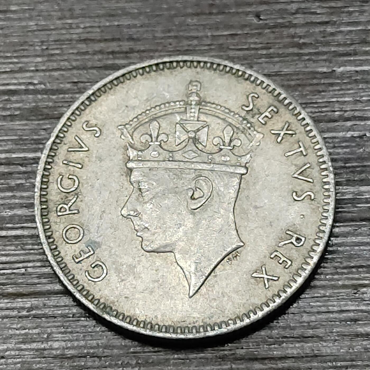 【铜匠收藏】★第125场★散币场，无佣金，30包邮。不满30元，支付5元运费。《接受代拍 代送NGC评级》 东非 1948年 50分