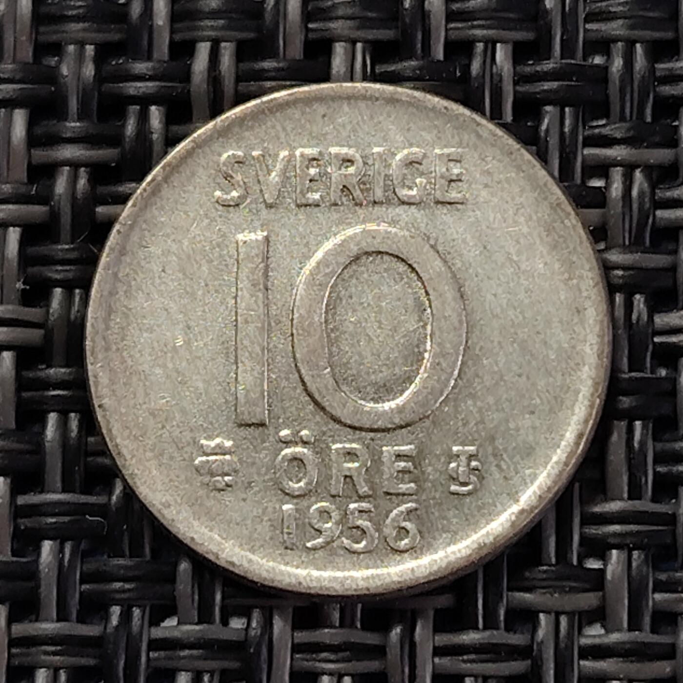 布加迪🐬～世界钱币(上海)🌾第 227 期 /  各国套币和散币 瑞典🇸🇪 1956年 10奥尔 银币 15mm