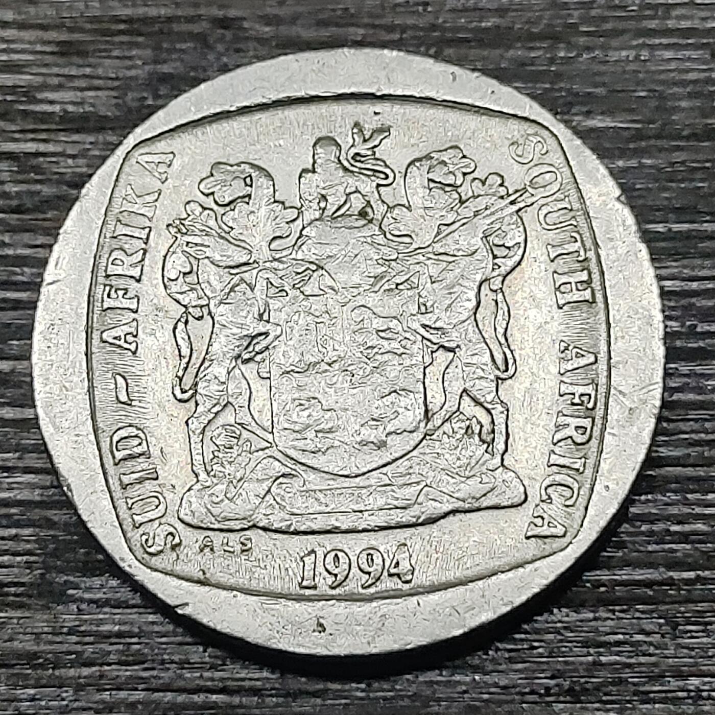 【铜匠收藏】★第125场★散币场，无佣金，30包邮。不满30元，支付5元运费。《接受代拍 代送NGC评级》 南非 2兰特 镍币 跳羚