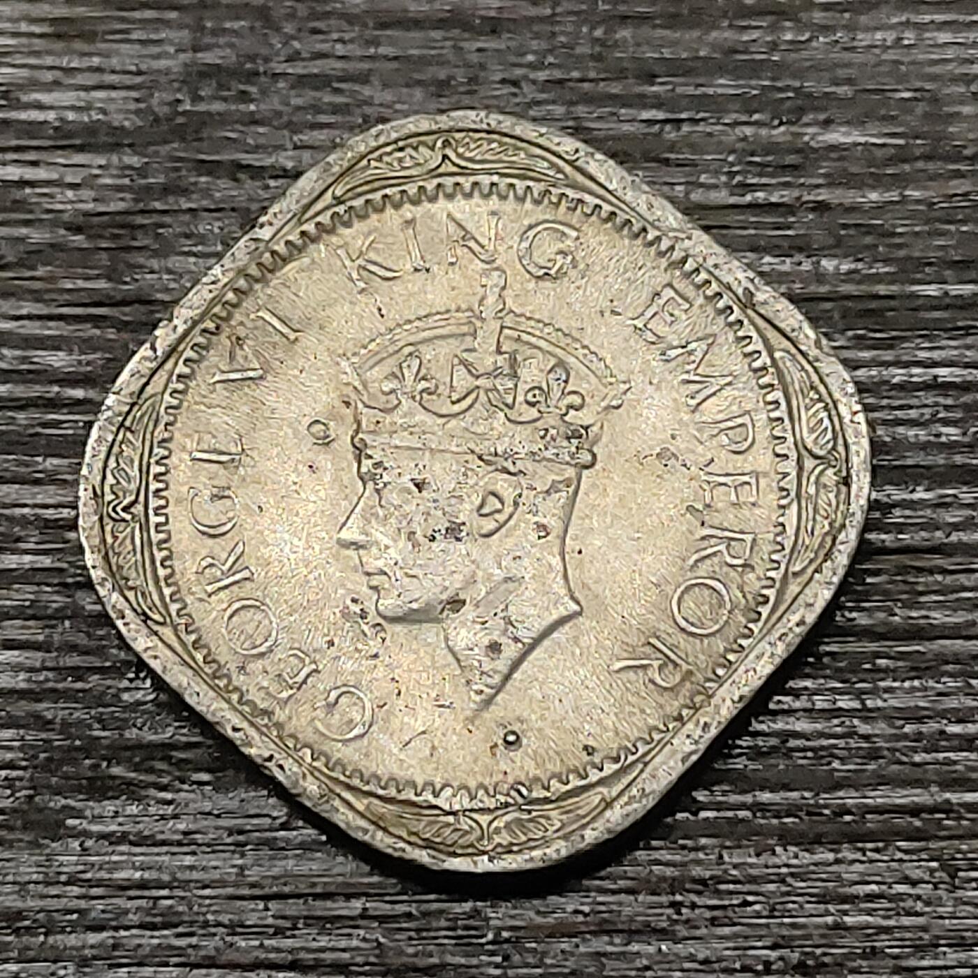 【铜匠收藏】★第125场★散币场，无佣金，30包邮。不满30元，支付5元运费。《接受代拍 代送NGC评级》 英属印度 1947年 1/2安娜 乔治六世