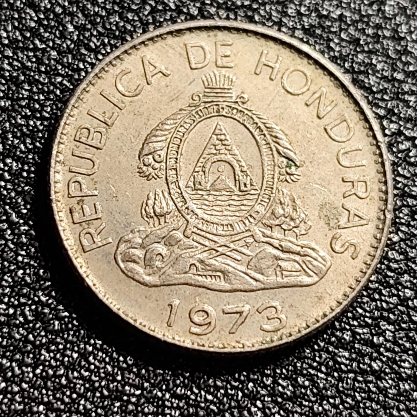 泉币菌-第47场-各国散币场 少见 洪都拉斯1967年20分 伦皮拉 独年份