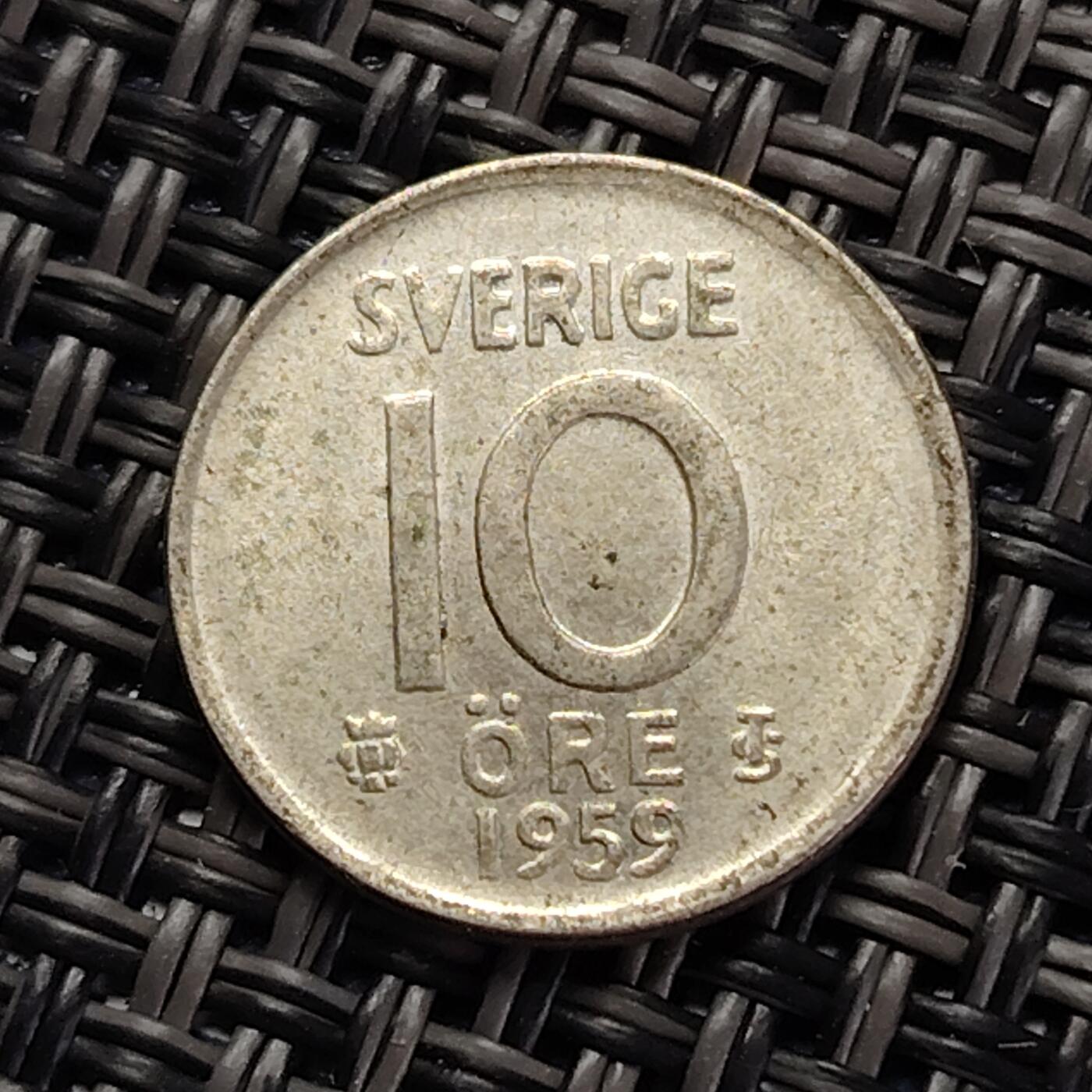 布加迪🐬～世界钱币(上海)🌾第 226 期 /  各国套币和散币 瑞典🇸🇪 1959年 10奥尔 银币 15mm