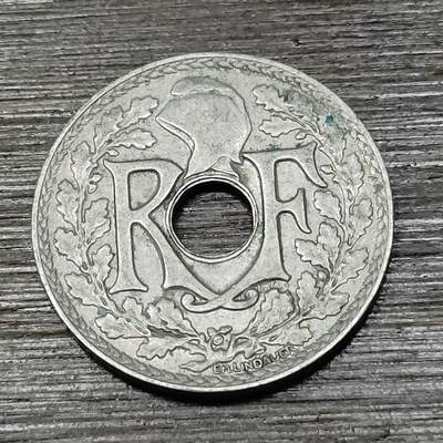 【铜匠收藏】★第125场★散币场，无佣金，30包邮。不满30元，支付5元运费。《接受代拍 代送NGC评级》 - 法国 1933年 25分