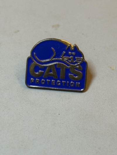 盛世勋华——号角文化勋章邮票专场拍卖第269期 - 英国猫咪保护协会（Cats Protection）徽章