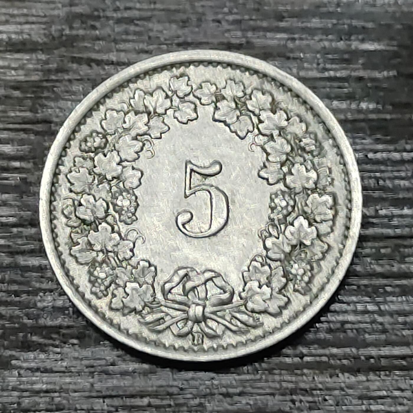 【铜匠收藏】★第125场★散币场，无佣金，30包邮。不满30元，支付5元运费。《接受代拍 代送NGC评级》 1932年 瑞士 2生丁