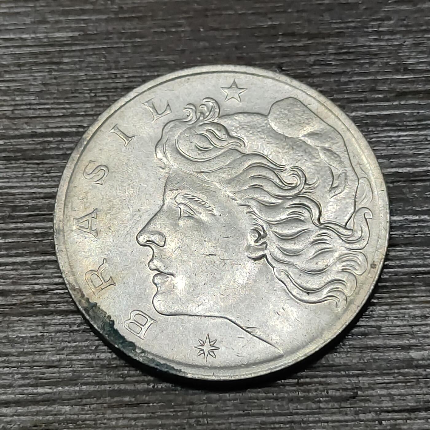 【铜匠收藏】★第125场★散币场，无佣金，30包邮。不满30元，支付5元运费。《接受代拍 代送NGC评级》 巴西 1970年 50分 钢币