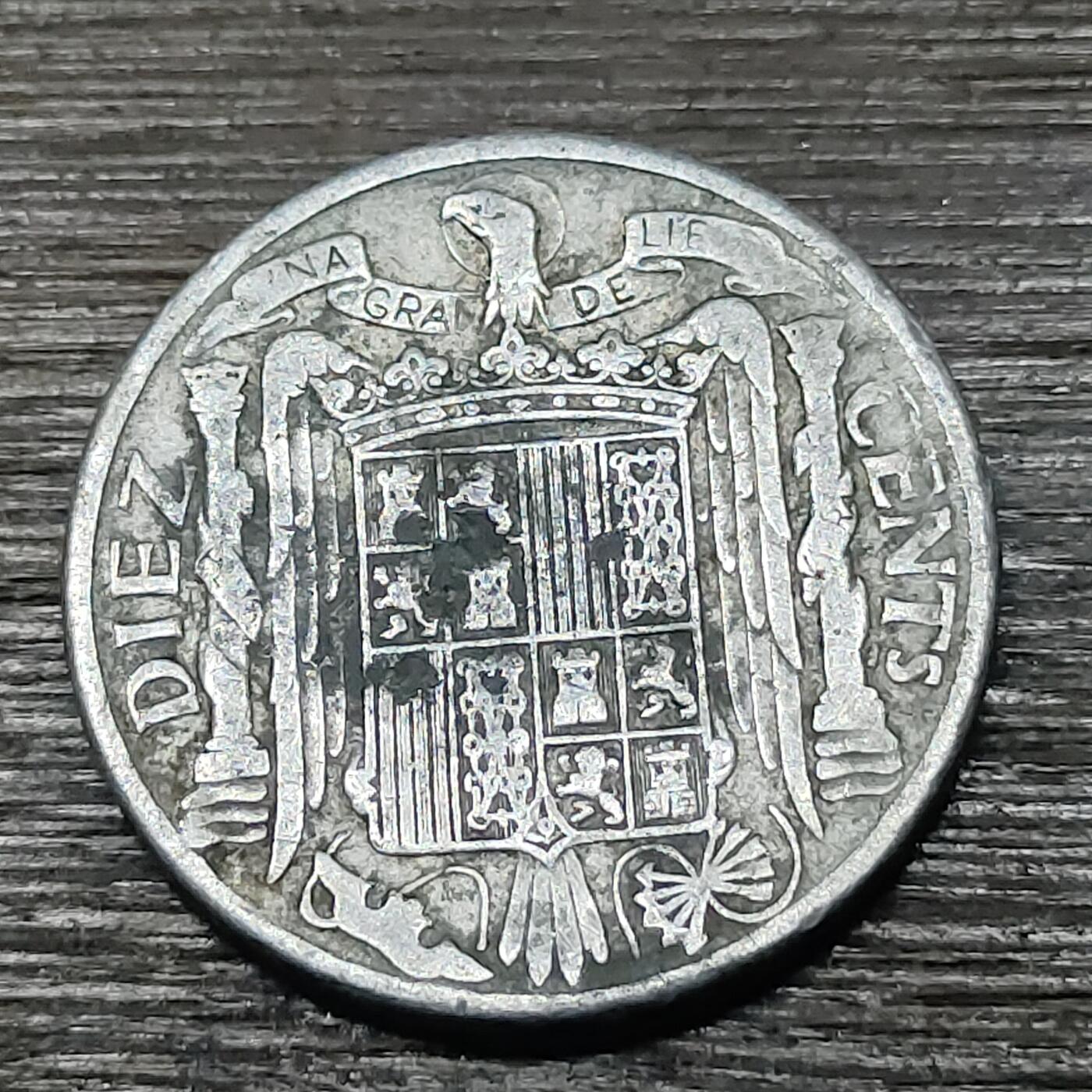 【铜匠收藏】★第125场★散币场，无佣金，30包邮。不满30元，支付5元运费。《接受代拍 代送NGC评级》 西班牙 1941年 10分 骑士 铝币