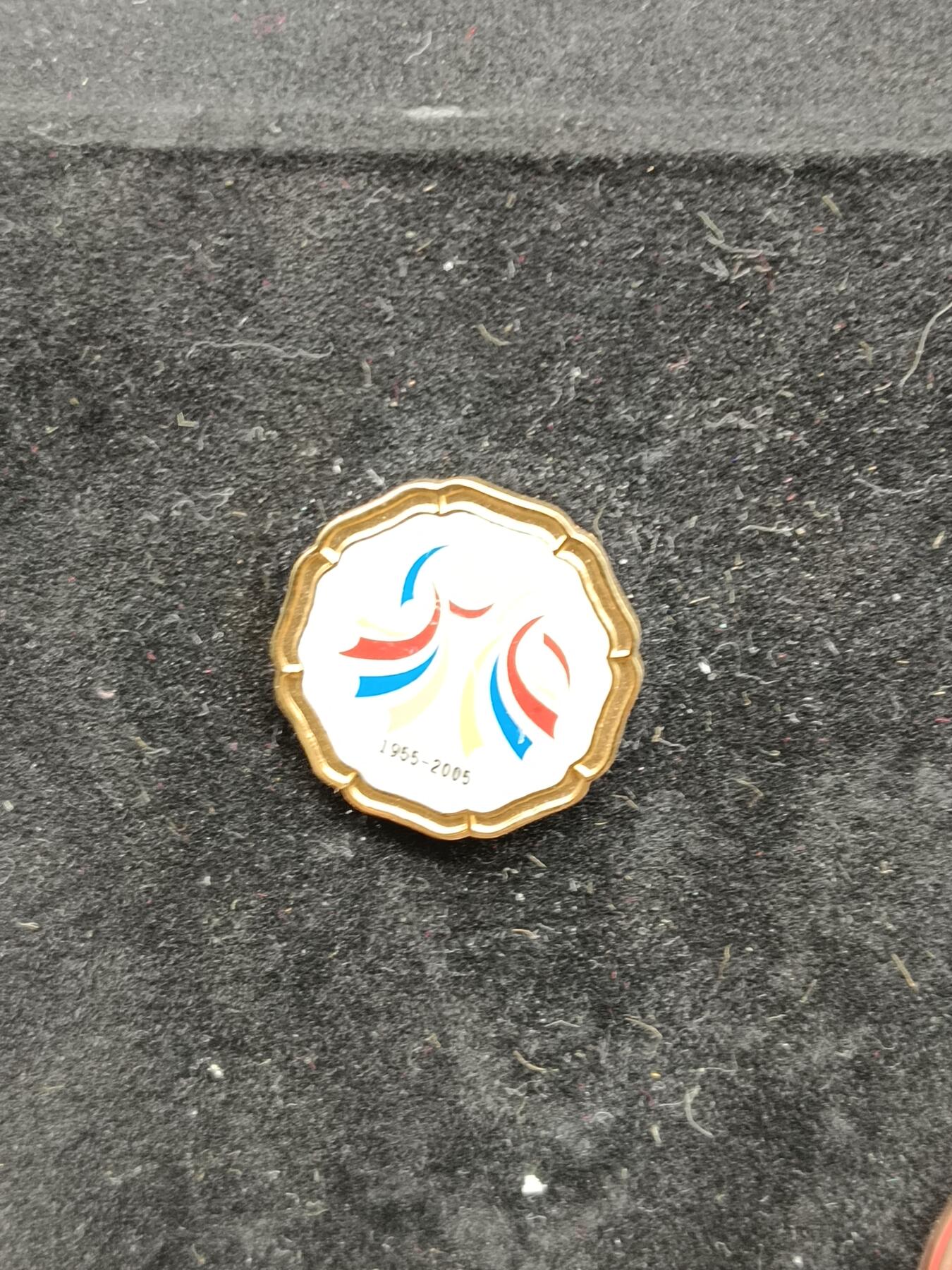 49期回流戒指饰品丝路钱币专场 庆祝新疆成立五十周年纪念章