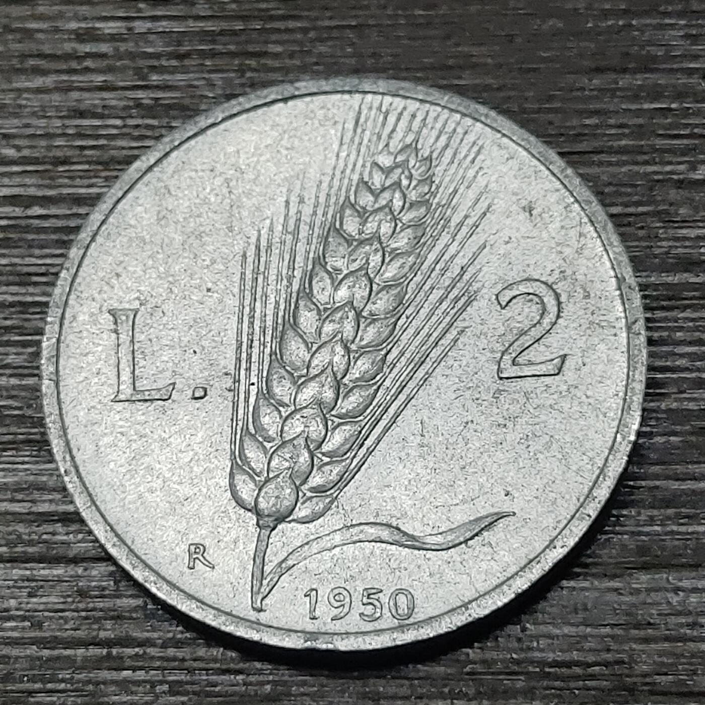 【铜匠收藏】★第125场★散币场，无佣金，30包邮。不满30元，支付5元运费。《接受代拍 代送NGC评级》 意大利 1950年 2里拉 麦穗 耕地 铝币