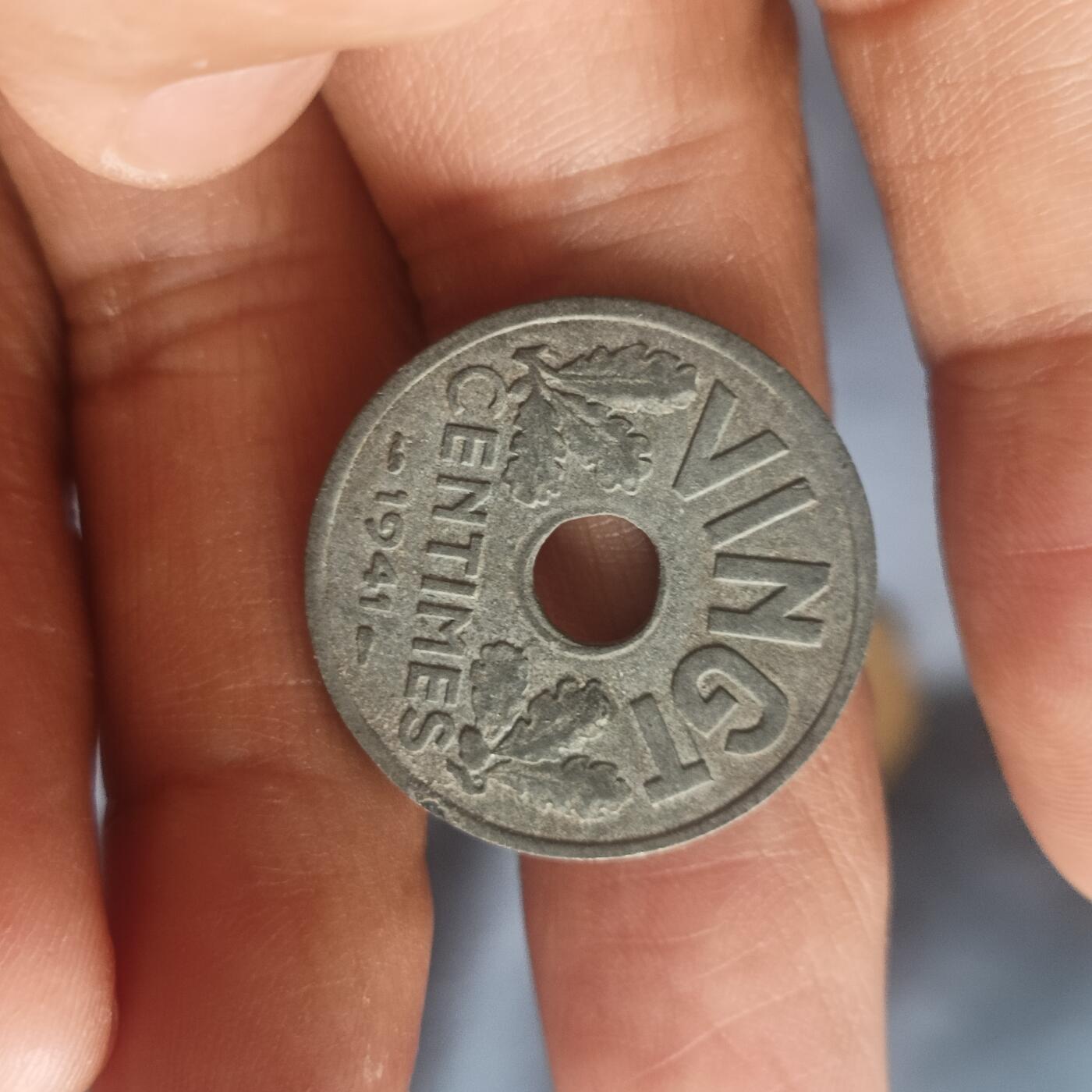 泡泡币外币第五十七场可代拍15038385335微信 维西41年20分
