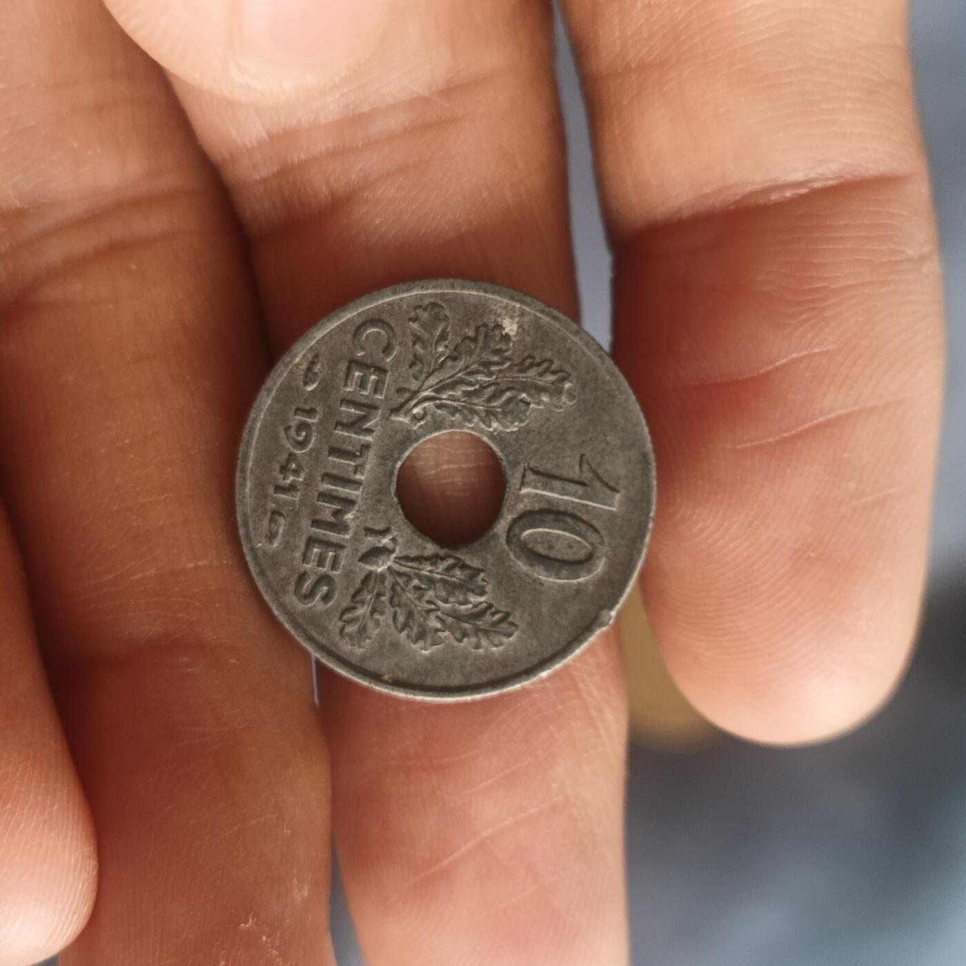 泡泡币外币第五十七场可代拍15038385335微信 维西41年10分大版