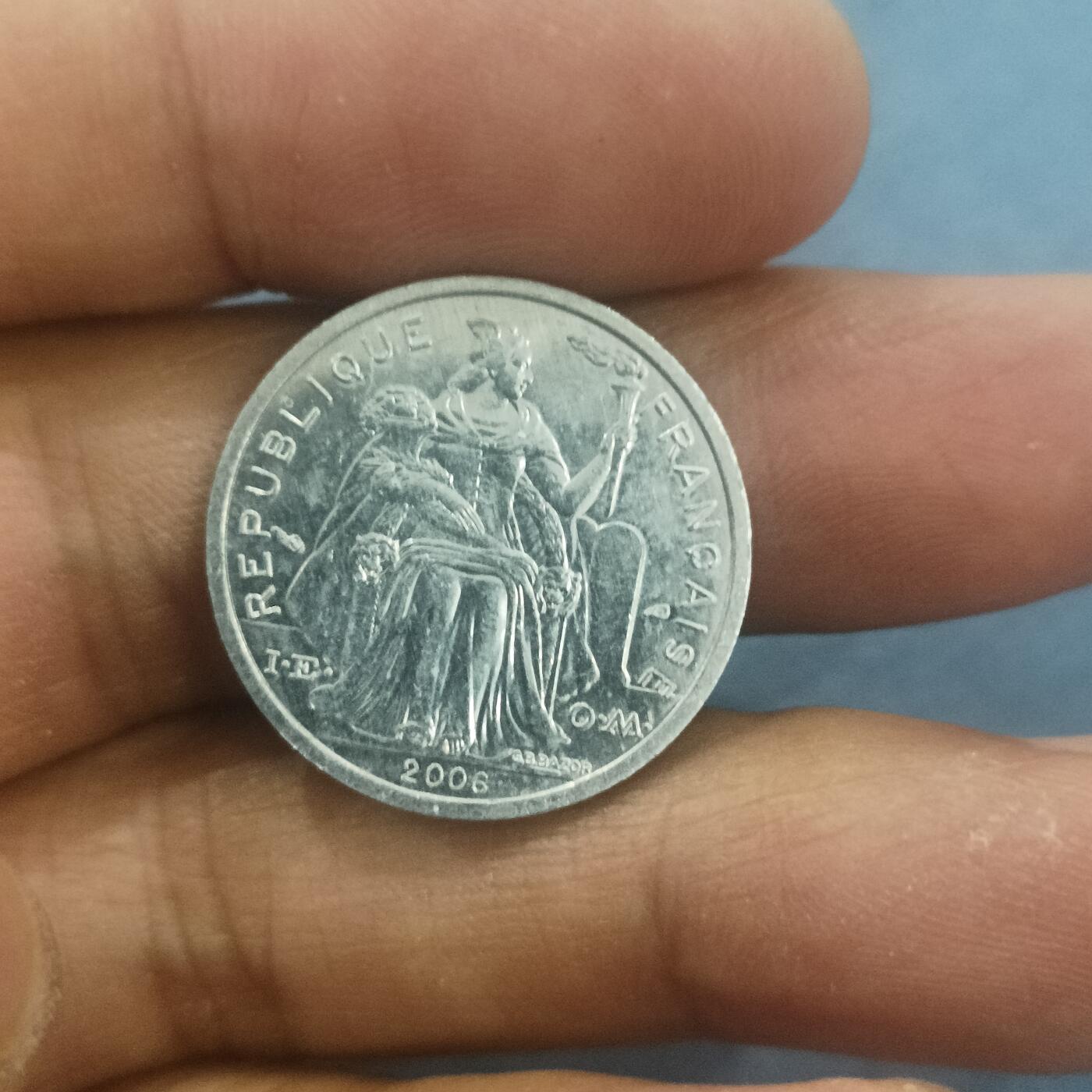 泡泡币外币第五十八场可代拍15038385335微信 波利尼西亚一F