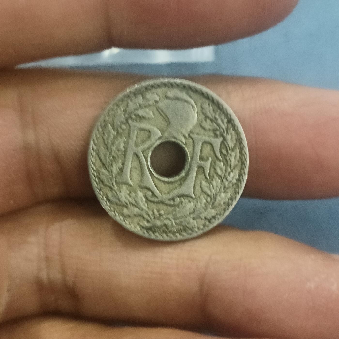 泡泡币外币第五十八场可代拍15038385335微信 法国1926年十分