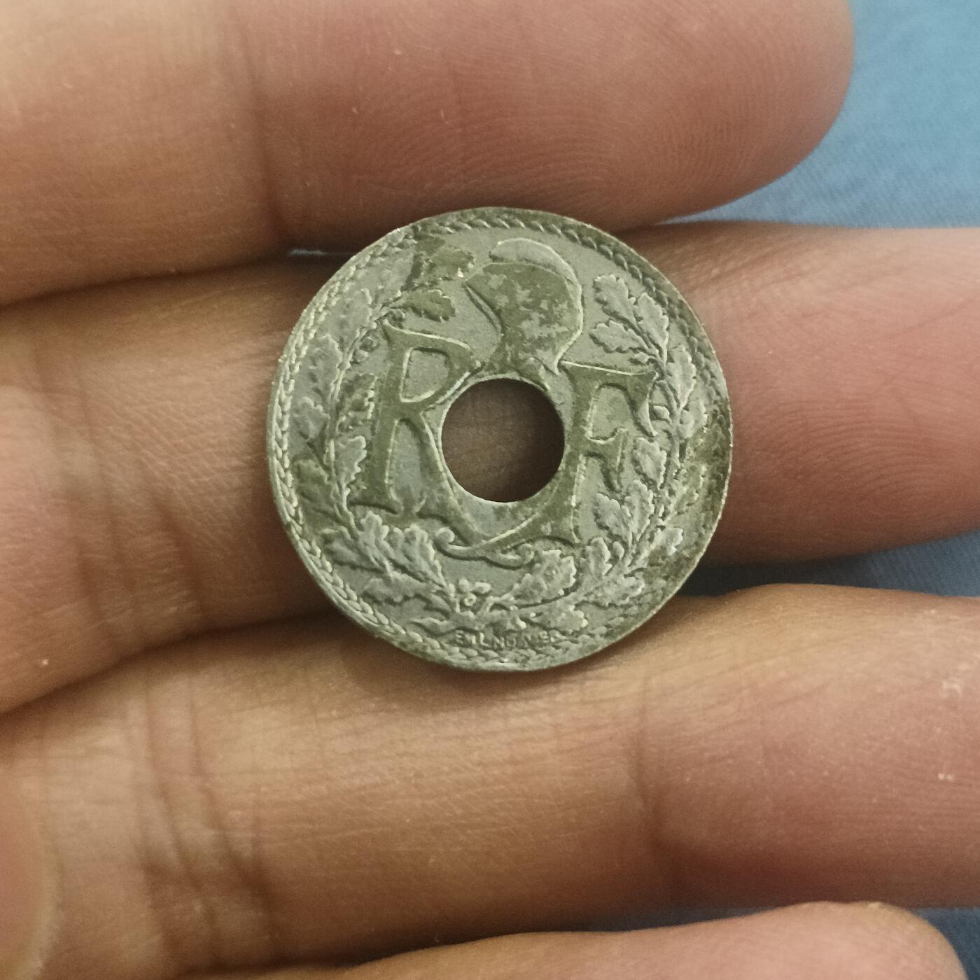 泡泡币外币第五十八场可代拍15038385335微信 法国1923年十分