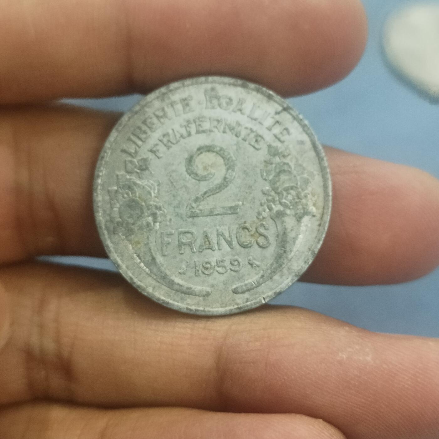 泡泡币外币第五十八场可代拍15038385335微信 法国1959年2F