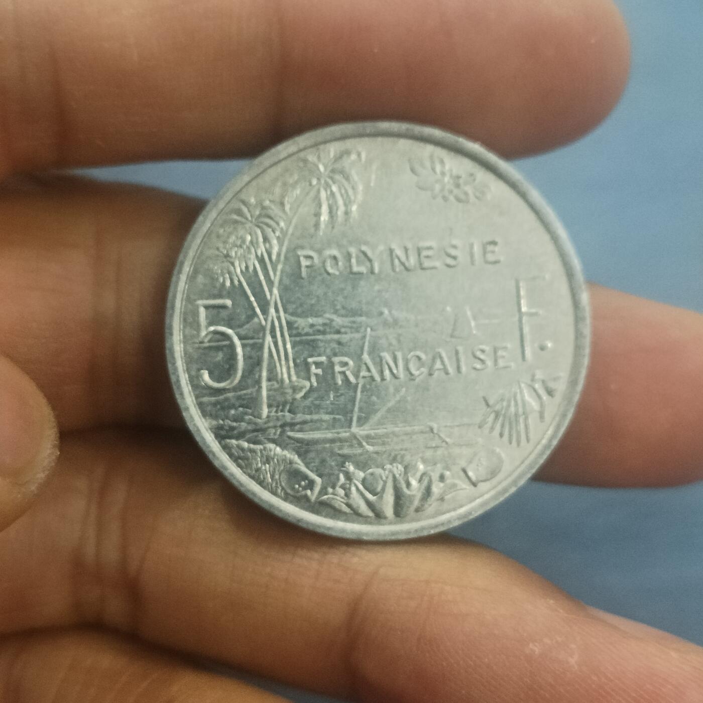 泡泡币外币第五十八场可代拍15038385335微信 波利尼西亚5F