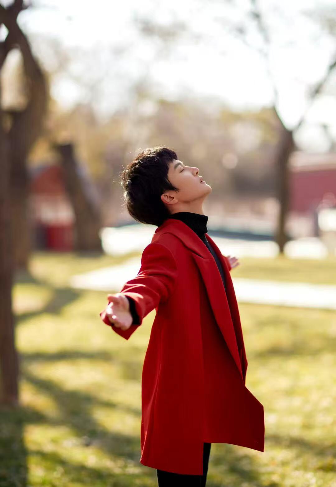 零元拍：周深和谭维维双签大型纪录片《紫禁城》主题音乐专辑LP黑胶唱片！