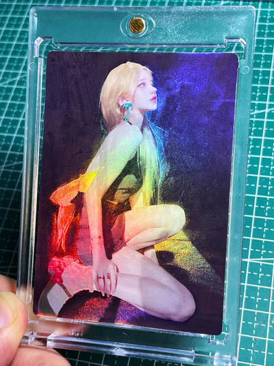 【带卡砖】众里寻她 我的青春期的女朋友 一张  磨砂彩闪卡  63*88