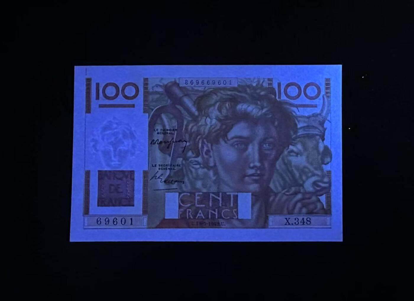 【七百期大拍 拍品火热征集中】✨Blue Auction 世界纸币精拍第693期【精】 【倒置号】法国 1949年100法郎 全新UNC