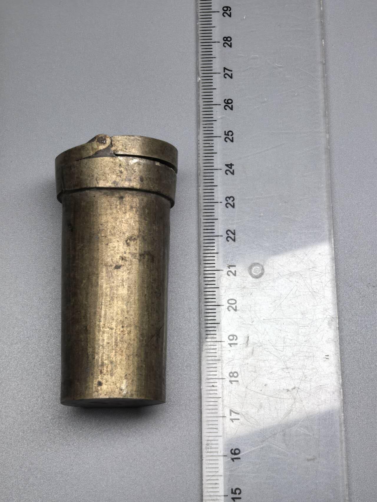 小驴勋章奖章收藏7月12日星期六晚18点拍卖（有偿代拍送拍规则在简介最后，参拍须阅读规则后再参拍，关系到运费包装发货时效真假辨别等关键信息） 随身金属墨盒