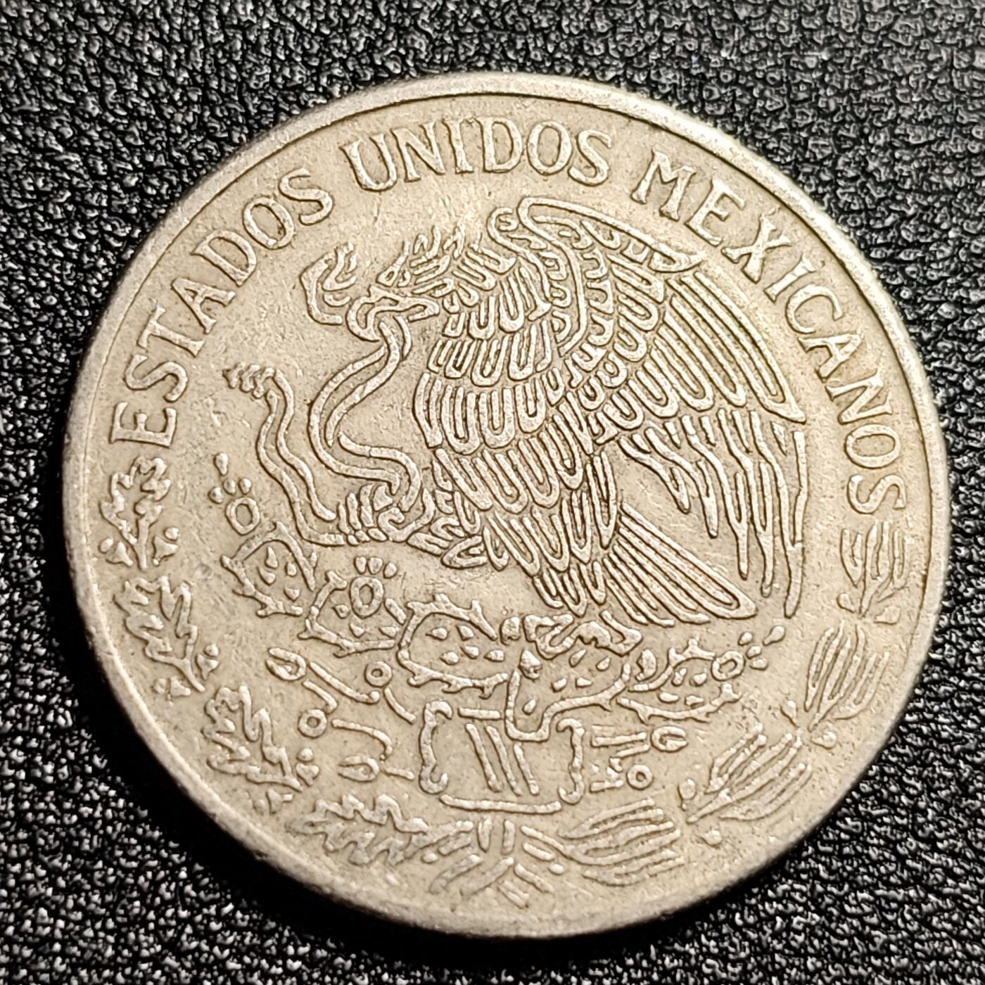 泉币菌-第48场-散币捡漏场  1971年墨西哥早期1比索大镍币 29mm 独立战争领袖莫雷洛斯 鹰蛇徽