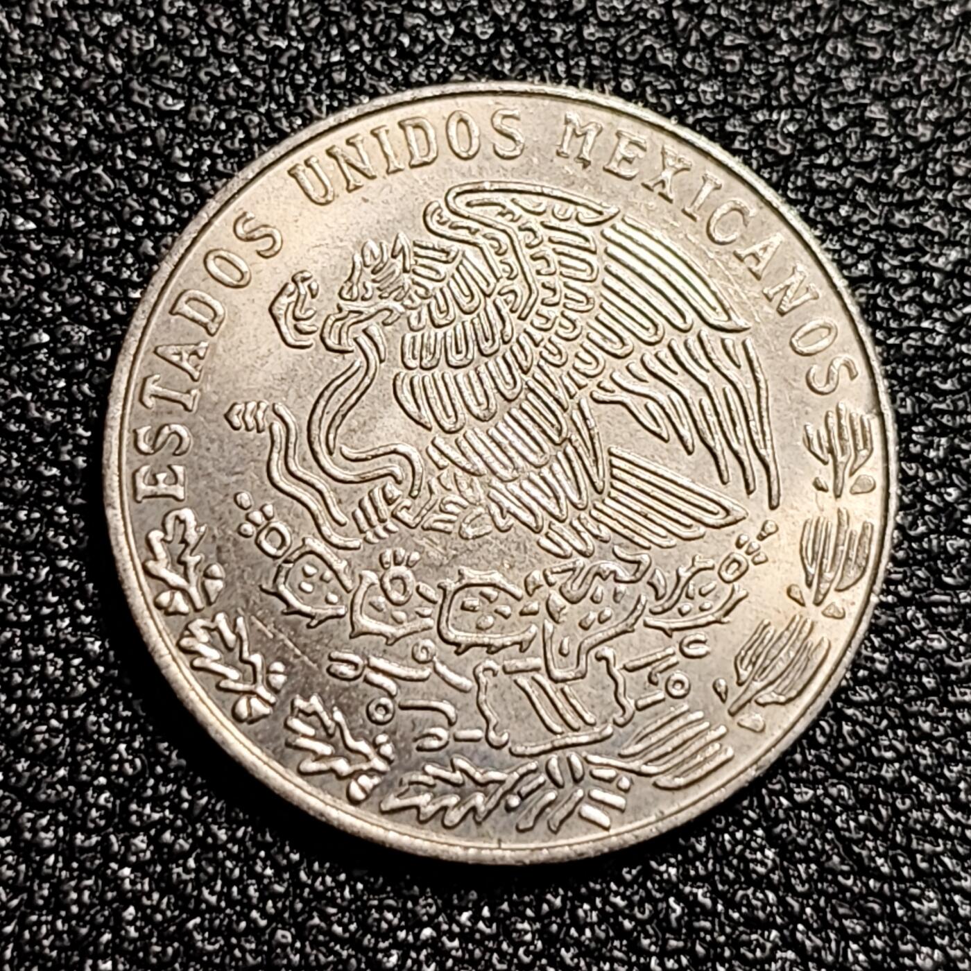 泉币菌-第49场-周末精品场 墨西哥1978年20分马德罗总统铜镍币 直径20mm