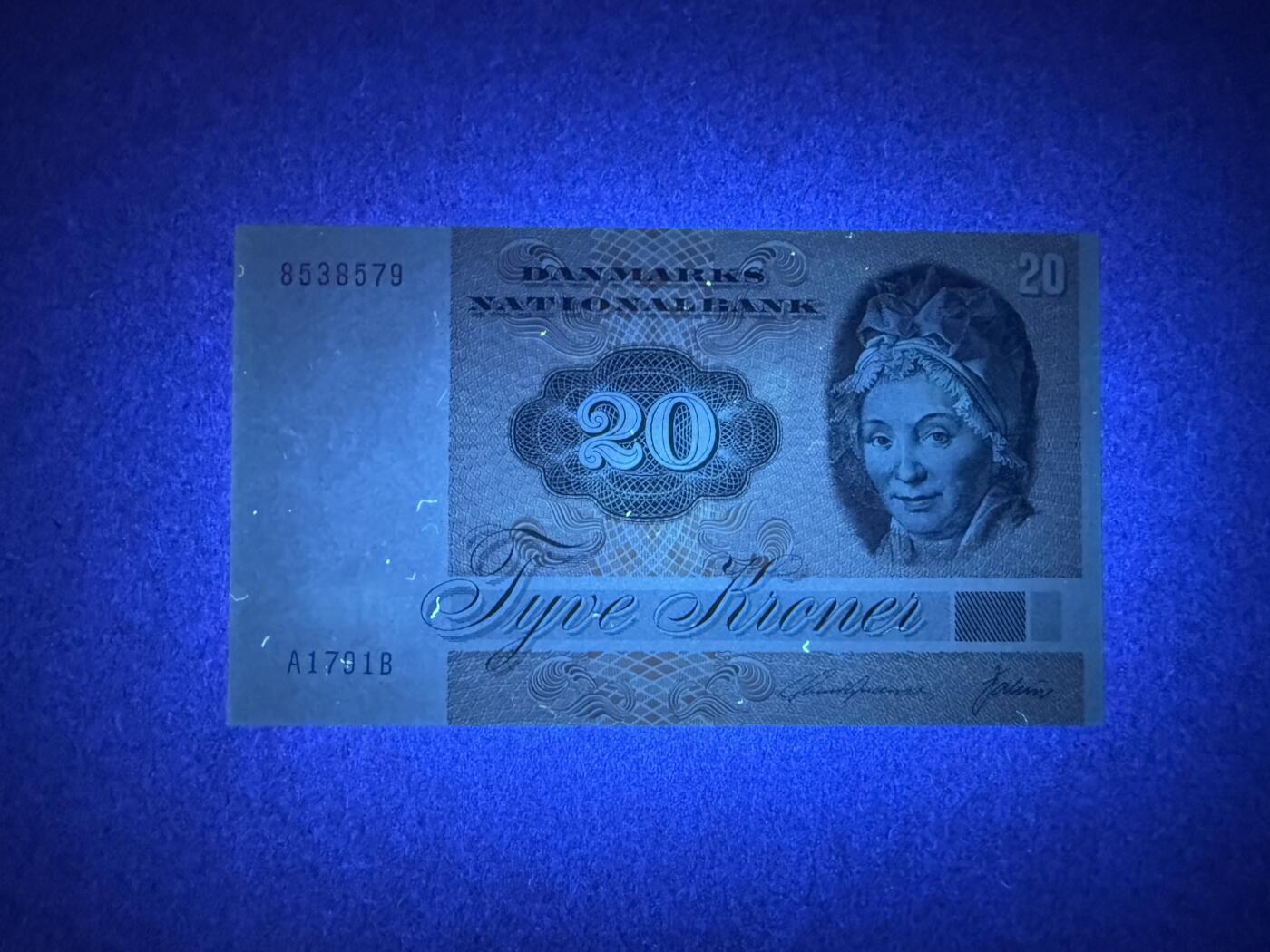 《艾美收藏》第204期-7.13周日外币精选 丹麦20克朗 UNC 1979年A1冠 无4