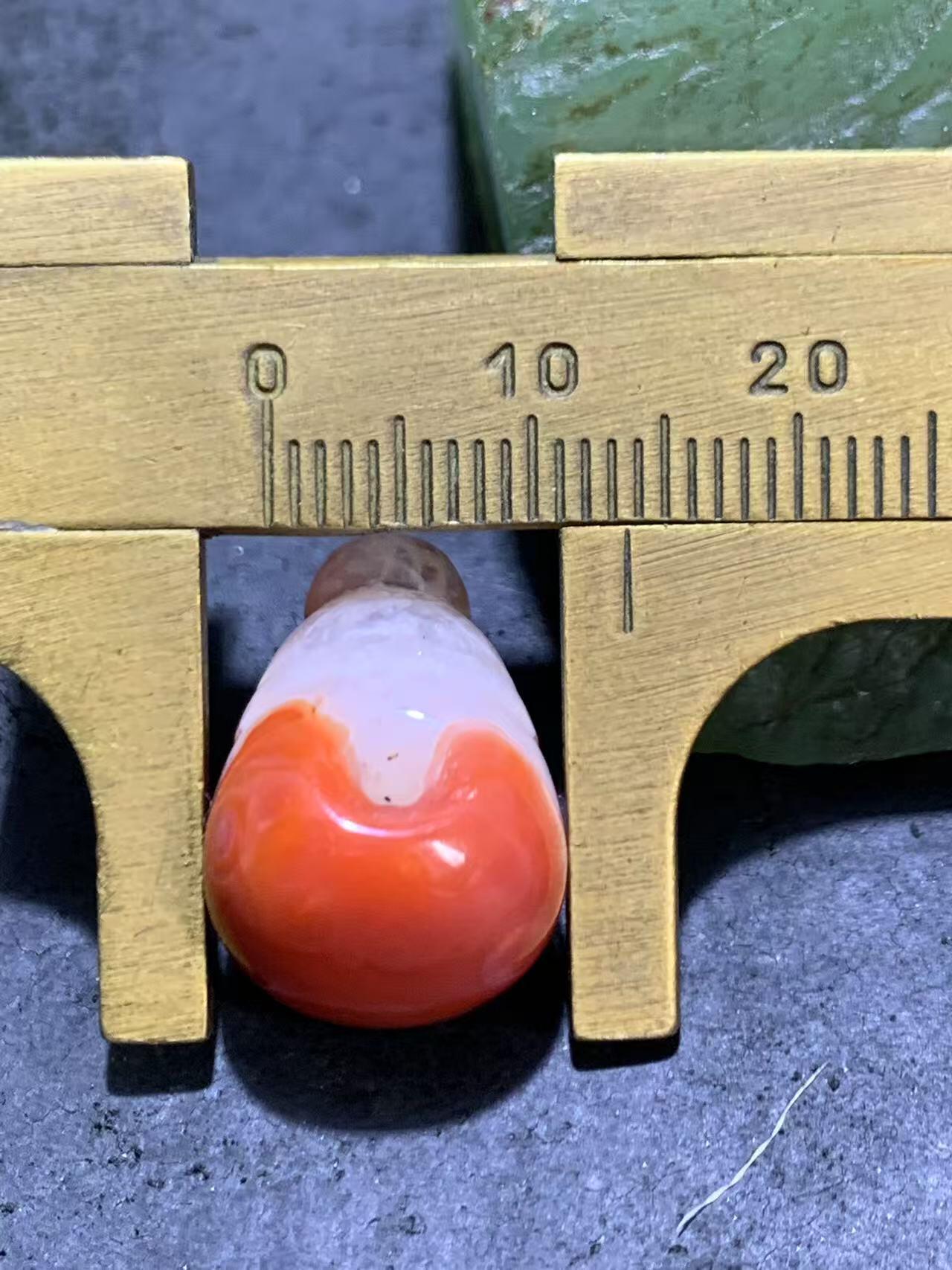 精美川料冰飘千层纹南红玛瑙一体三通一个