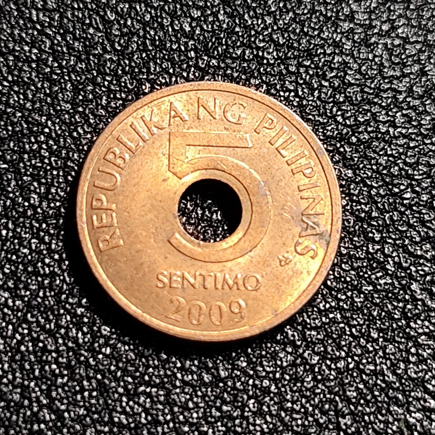 泉币菌-第49场-周末精品场 菲律宾5生丁圆孔币 异形币 直径15mm