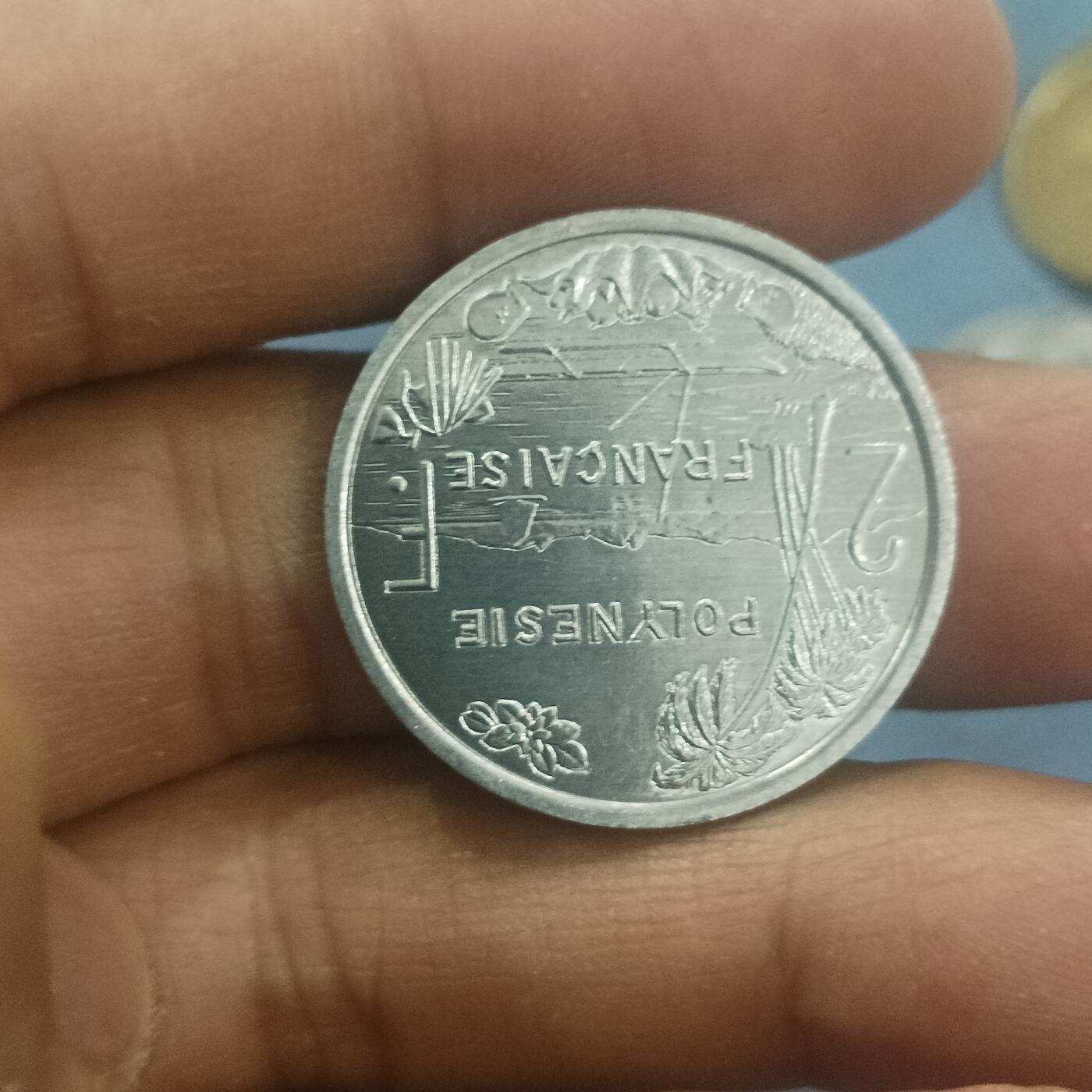 泡泡币外币第五十八场可代拍15038385335微信 波利尼西亚10F