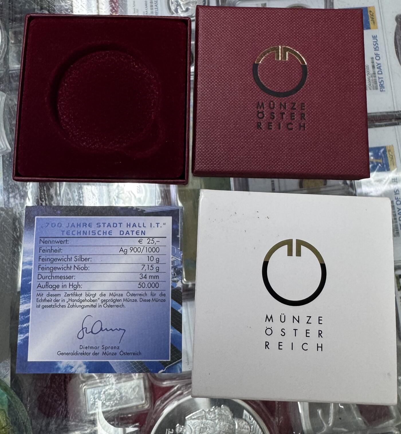 第165期拍卖【长期征集拍品】 克劳斯获奖币奥地利2003年银铌镶嵌1市政厅700周年双金属币NGC-MS70原盒证书，编号8282288-018 