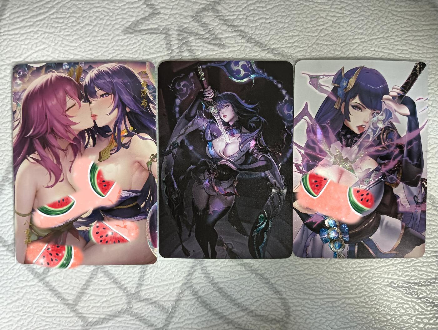 花开卡拍第30期（7月13号周日截拍，品控勿拍!!!拍品不寄存，运费5元，自制卡难免瑕疵，可能存在轻微撞角爆边等出厂瑕疵，品控介意勿拍！） 原神巴尔泽布八重神子kiss单卡和纱布闪对卡，共3张