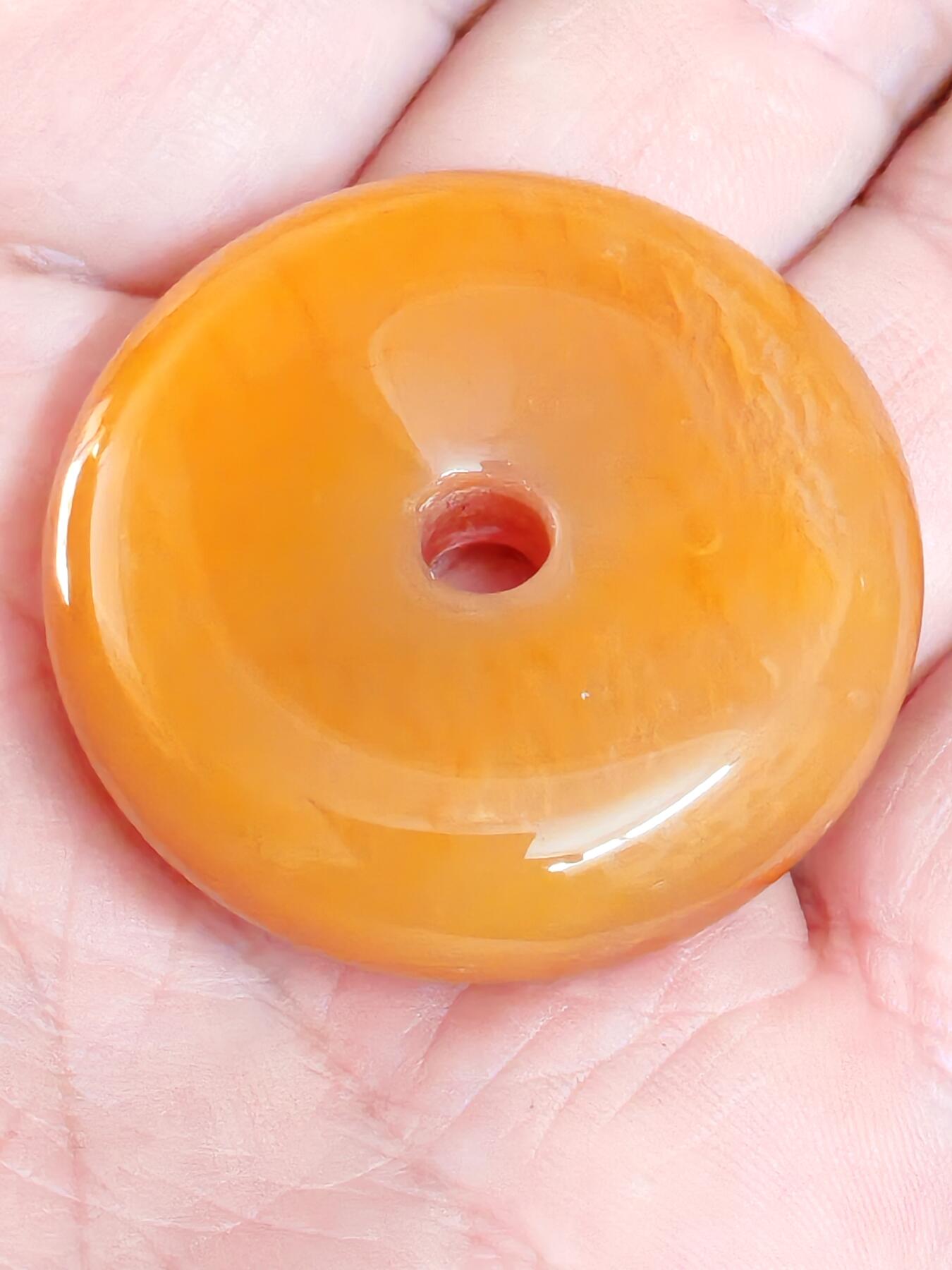 原矿蜜蜡色玛瑙平安扣(20012)尺寸40*12mm