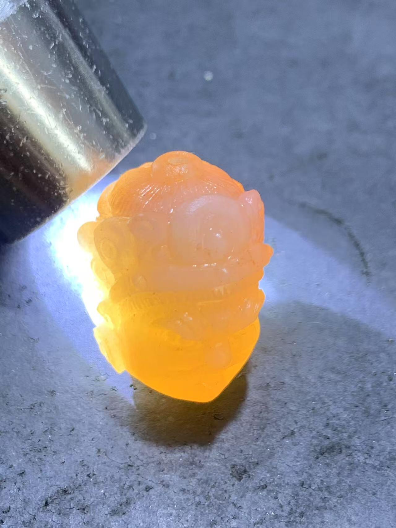 放福利！精美天然俏色朱砂点阿拉善玛瑙手工雕刻大黑天黄财神珠子