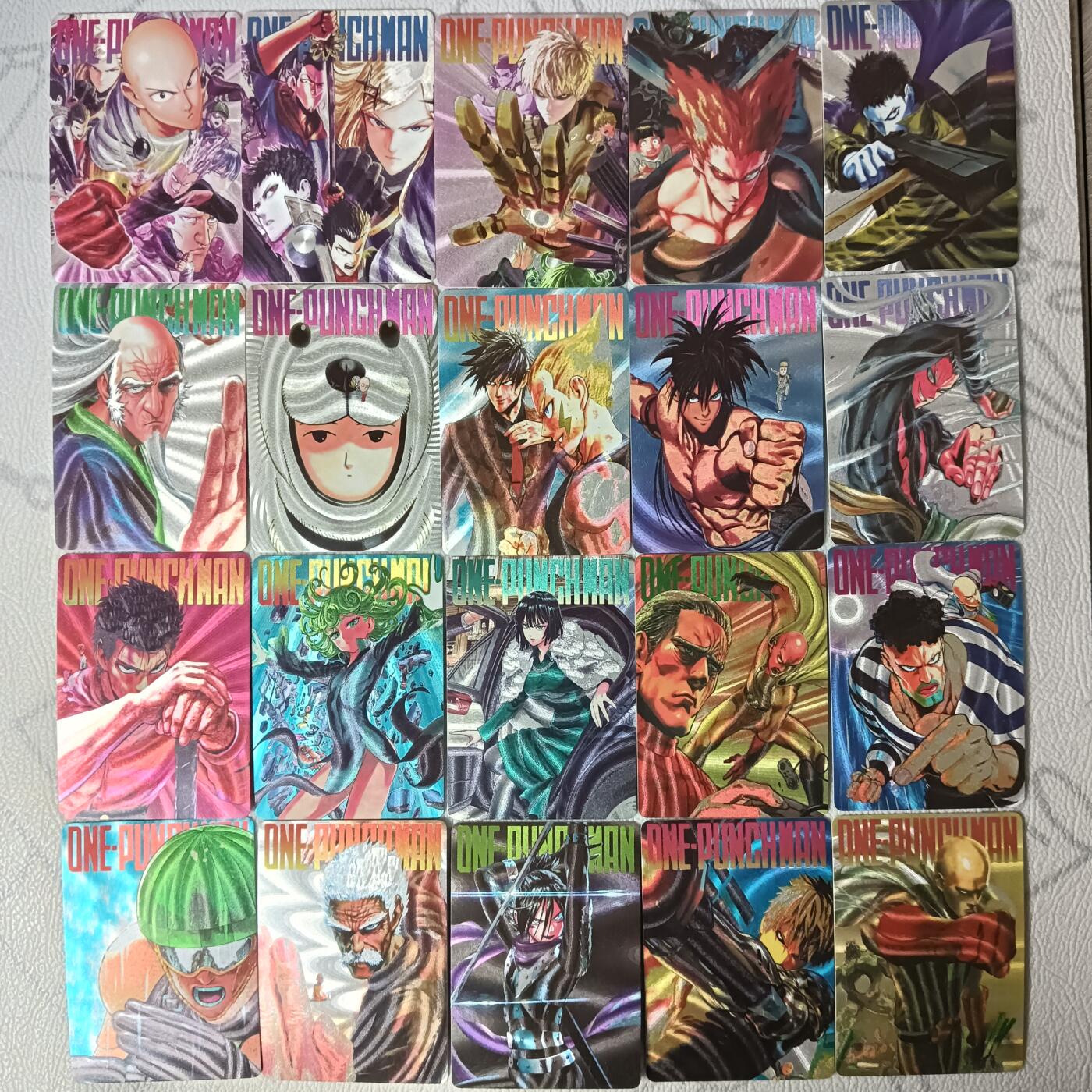 花开卡拍第30期（7月13号周日截拍，品控勿拍!!!拍品不寄存，运费5元，自制卡难免瑕疵，可能存在轻微撞角爆边等出厂瑕疵，品控介意勿拍！） 大卡道 一拳超人 粗闪 81张，默认有卡存在出厂划痕介意勿拍