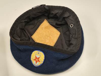 新时代收藏徽章红藏拍卖(第二十三场)  高级纸品集合 暑假快乐 - 60 头围蓝色贝雷帽 带刺绣帽徽 可以当苏联空降兵VDV蓝色贝雷帽替代