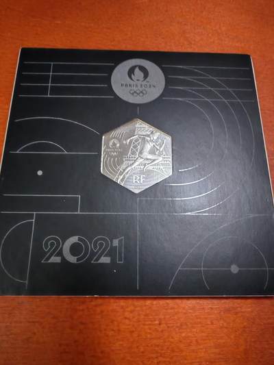 长老汇蛇年精选第二十场拍卖 2021法国巴黎奥运会10欧元6边形银币卡装