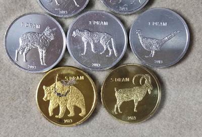 外币收藏 阿塞拜疆 纳卡2013年50卢马-5得拉姆7枚全套