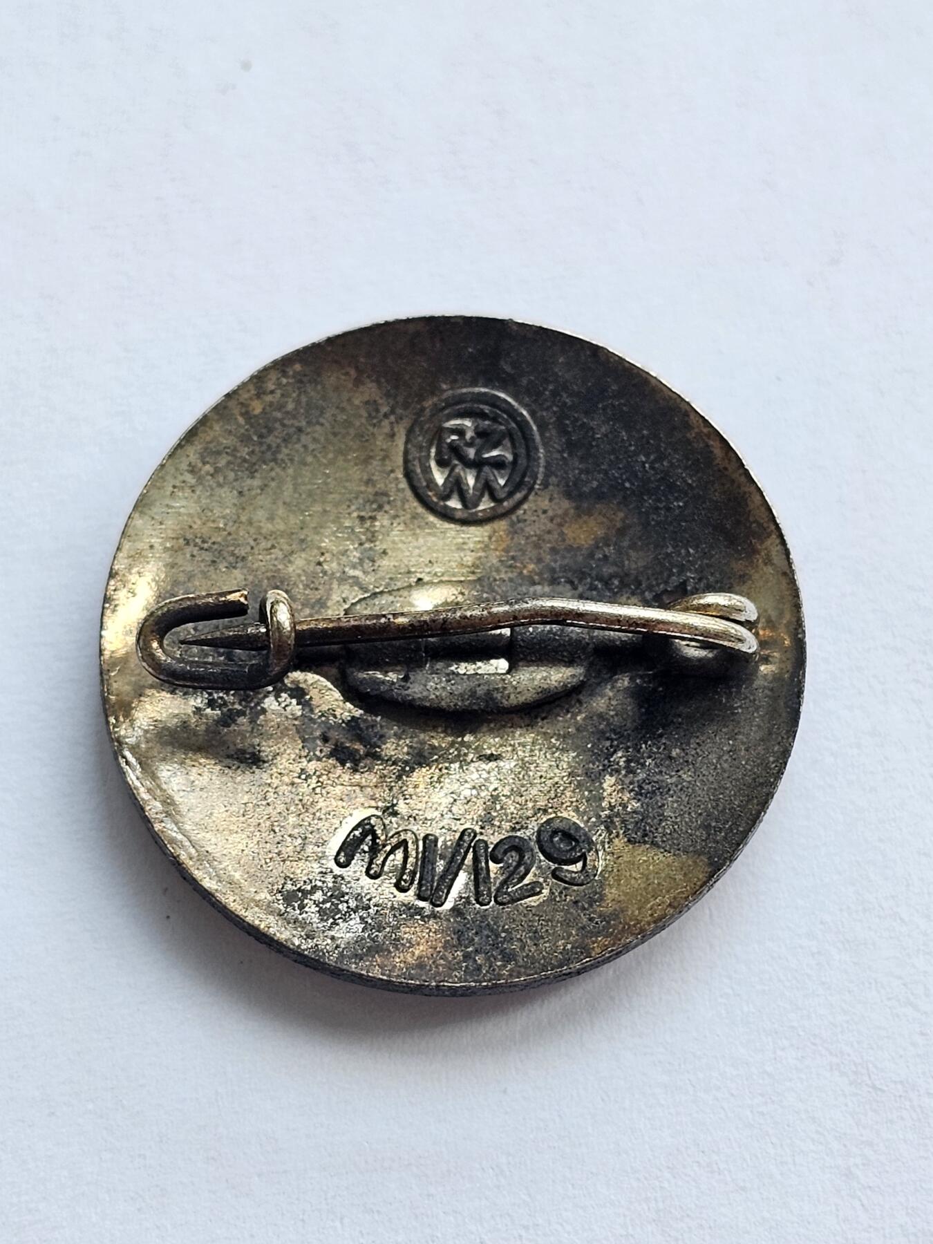 德国1939党徽 nsdap徽章带rzm标 m1/129厂