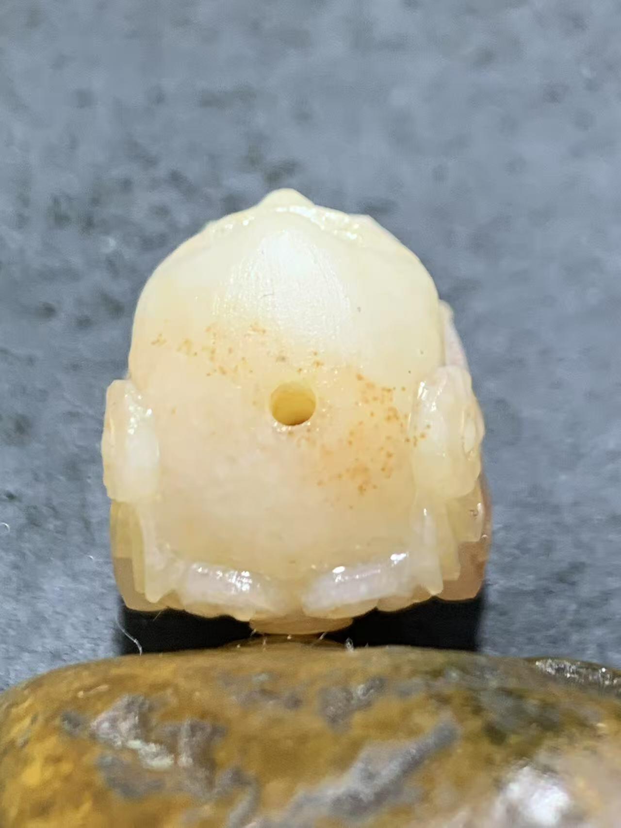 放福利！精美天然俏色朱砂点阿拉善玛瑙手工雕刻大黑天黄财神珠子