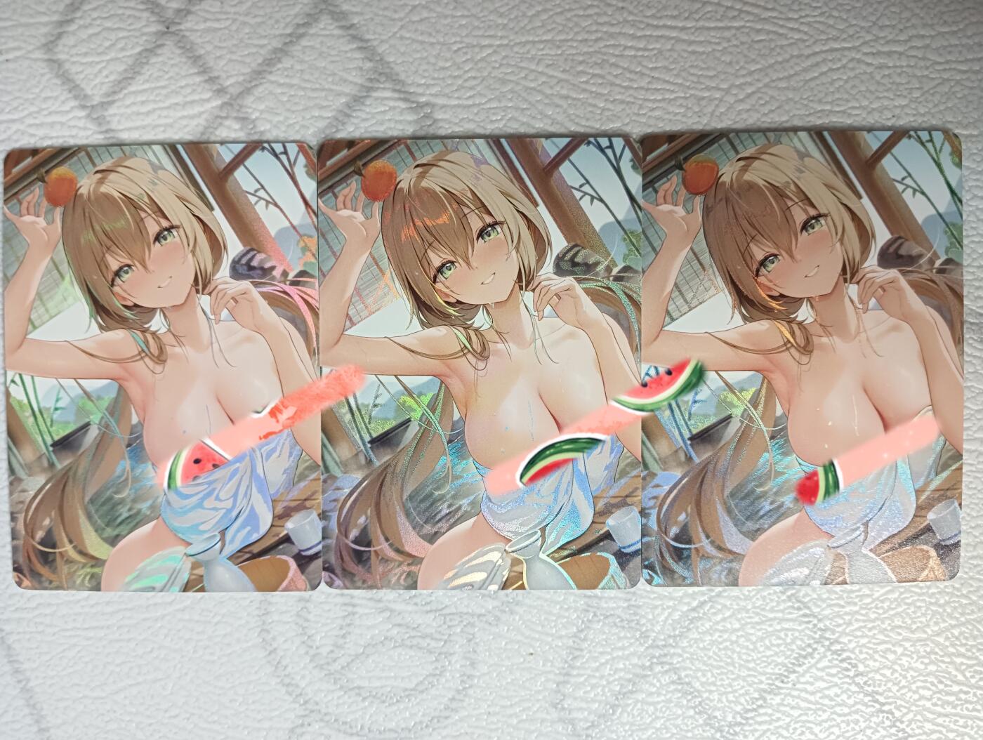 花开卡拍第30期（7月13号周日截拍，品控勿拍!!!拍品不寄存，运费5元，自制卡难免瑕疵，可能存在轻微撞角爆边等出厂瑕疵，品控介意勿拍！） 1.鸡腿卡牌 满赠花瓣清凉卡3宫 彩闪