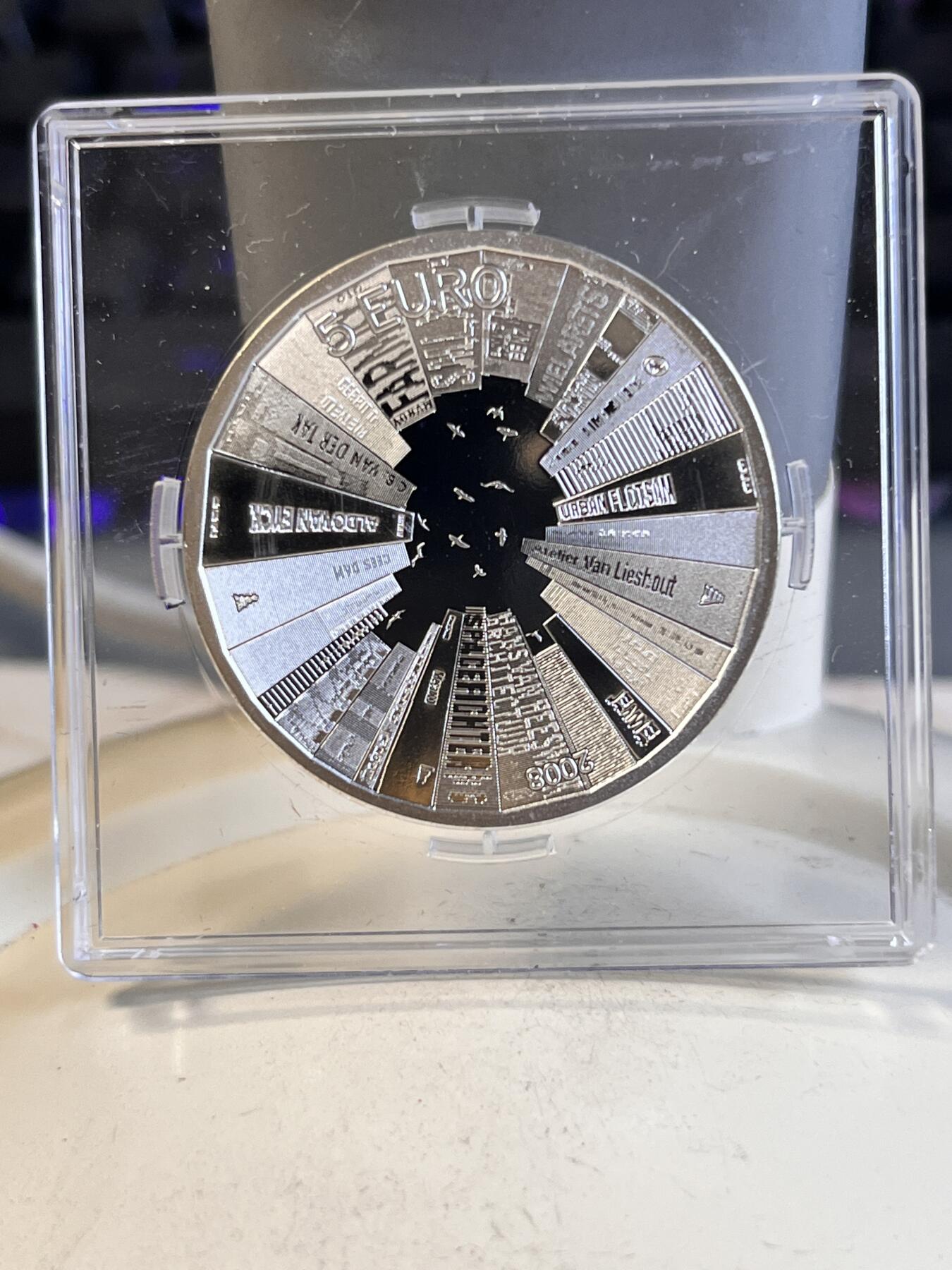 第165期拍卖【长期征集拍品】 荷兰2008年欧洲之星建筑5欧纪念银币，15.5克，925银，银价123