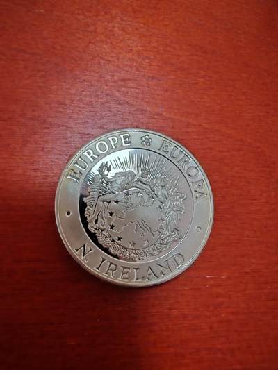 长老汇蛇年精选第二十场拍卖  1992爱尔兰竖琴25埃居精制加厚银币，原盒，46克925银，4000枚，珍稀币