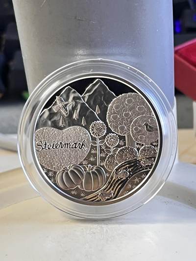 第166期拍卖【长期征集拍品】 - 奥地利2012年施蒂利亚州格拉兹古城精制银币，925银，17.3克，发行30000枚