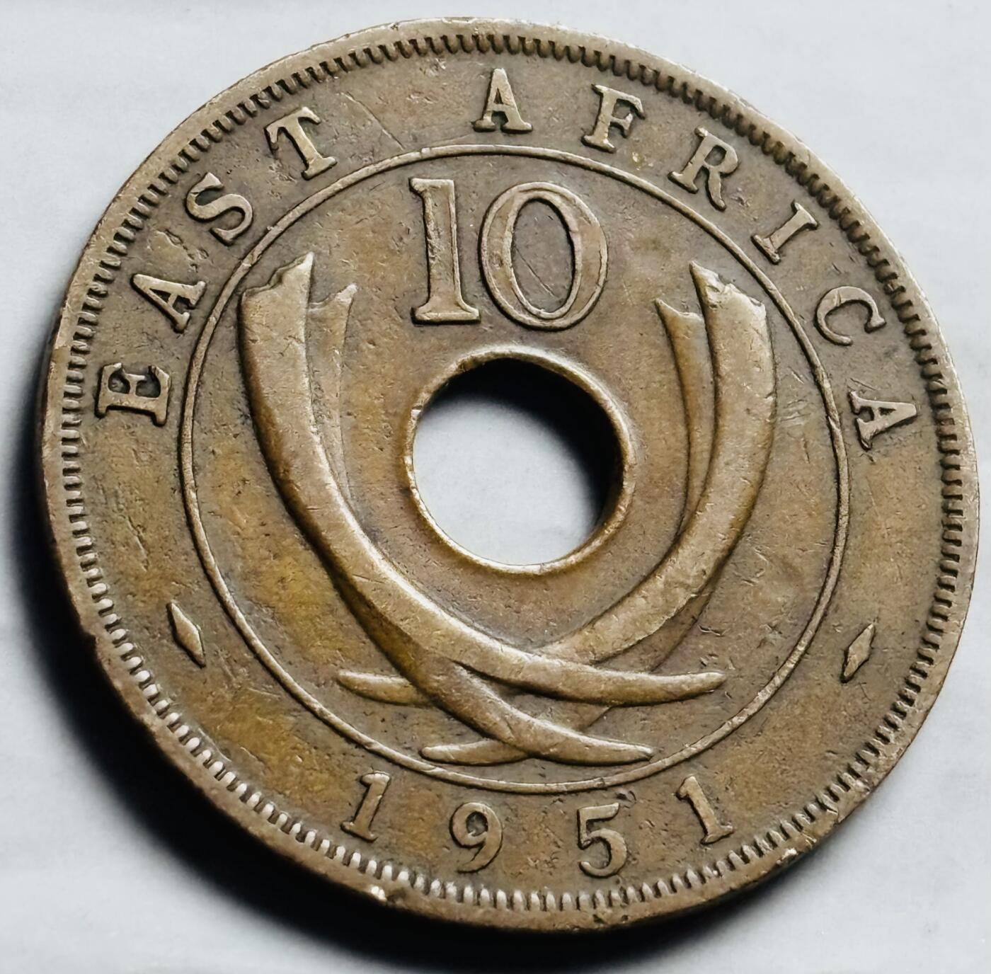 文馨钱币收藏第 260 场，长期征集精品老铜币，银币 1951 年英属东非乔治六世 1 便士大铜币