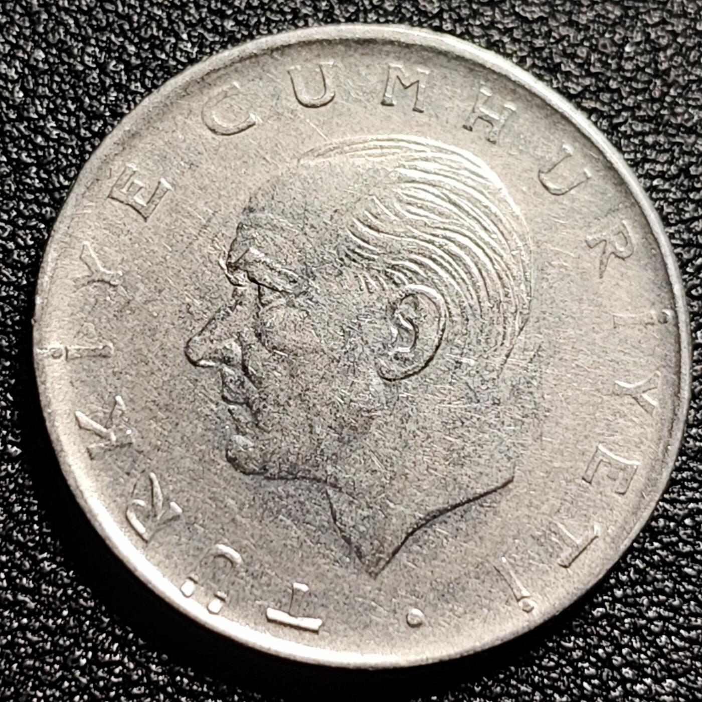 泉币菌-第50场-周末捡漏场  土耳其老版 大尺寸 1里拉 1973年 钢币 27mm