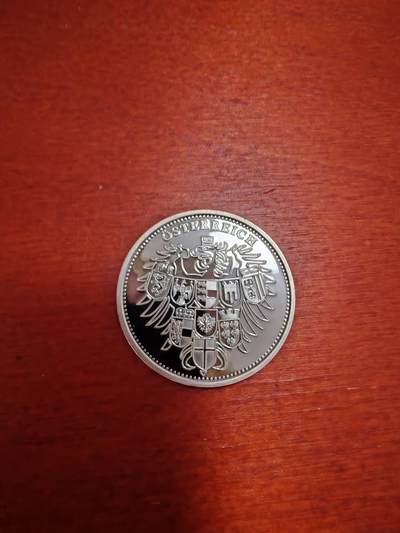 长老汇蛇年精选第二十场拍卖  2004奥地利总统菲切尔银章，7克