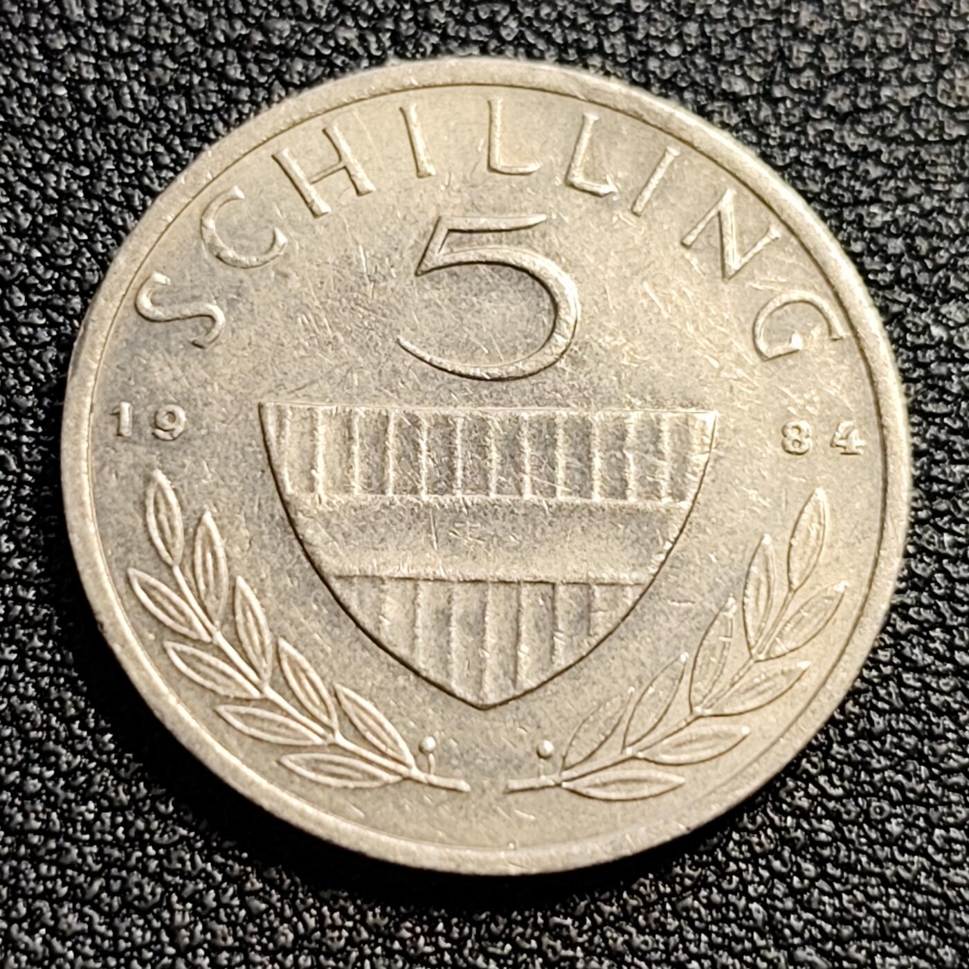 泉币菌-第51场-各国散币场 奥地利1984年 5先令 利皮扎马术种马 23.5mm