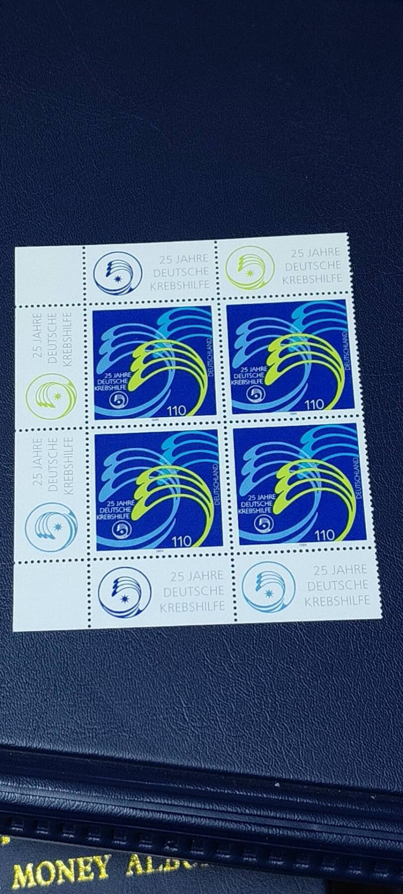 德国邮票专场，都是四方联 德国邮票四方联一张，1999年发行，医疗救助组织25周年  医学。品相如图