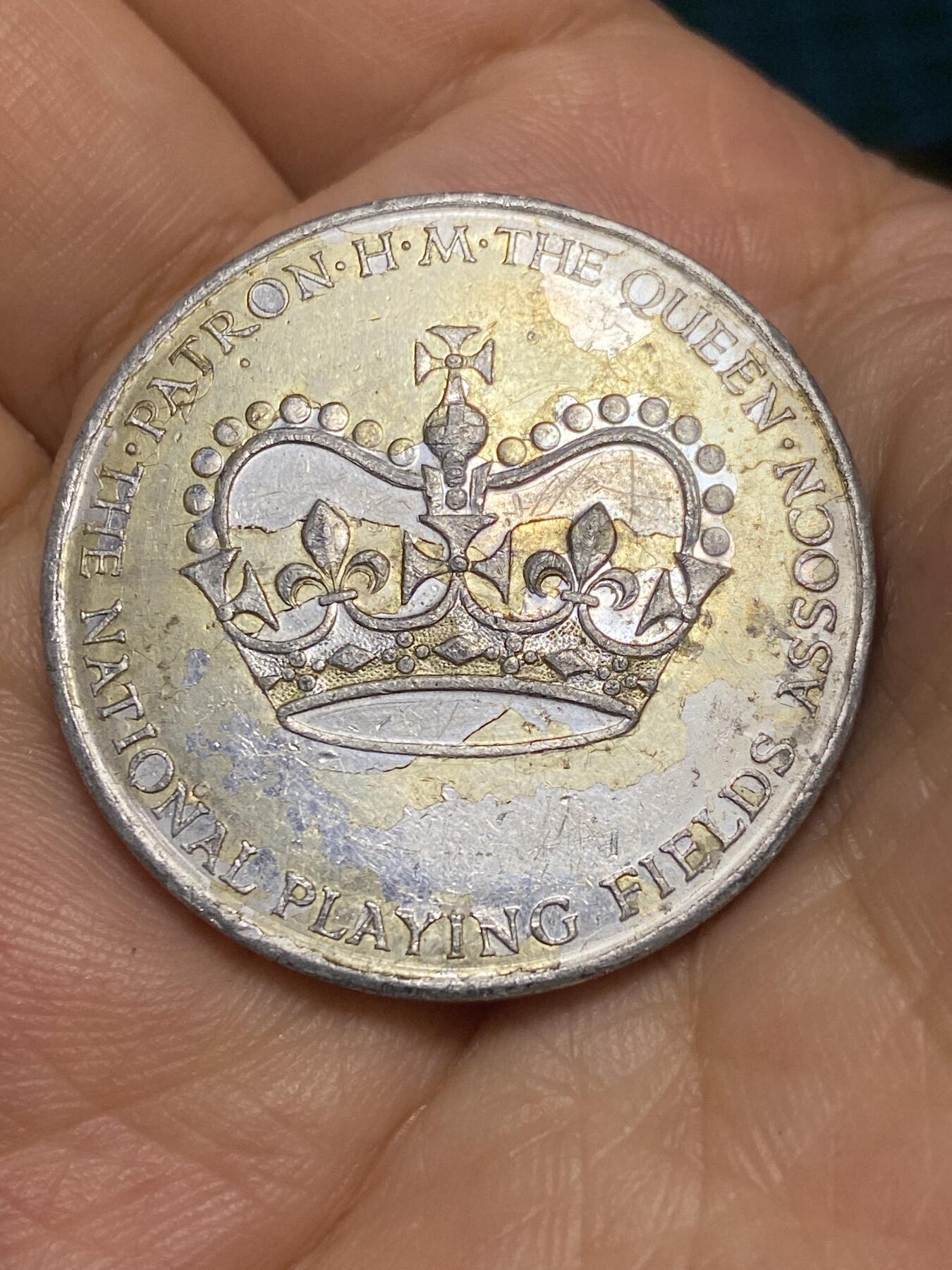 2025年第六十四场(总第九十场）外国好品散币(免佣金) 少见好品–英国🇬🇧1953年国家运动场协会纪念女王加冕铝制大尺寸纪念章(1952年至2022年女王伊丽莎白二世担任该协会赞助人) 